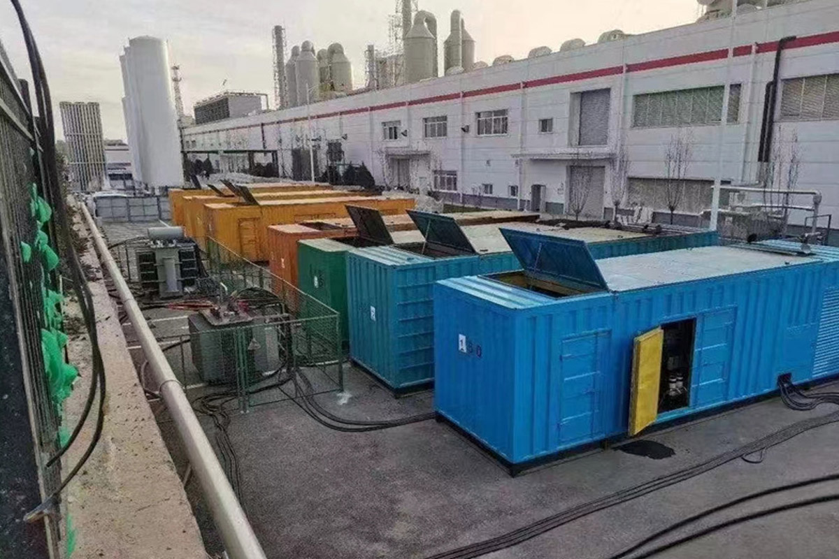 兴宁发电机租赁施工现场